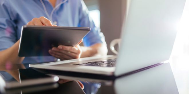 Progresivne naočalne leće i digitalni zamor